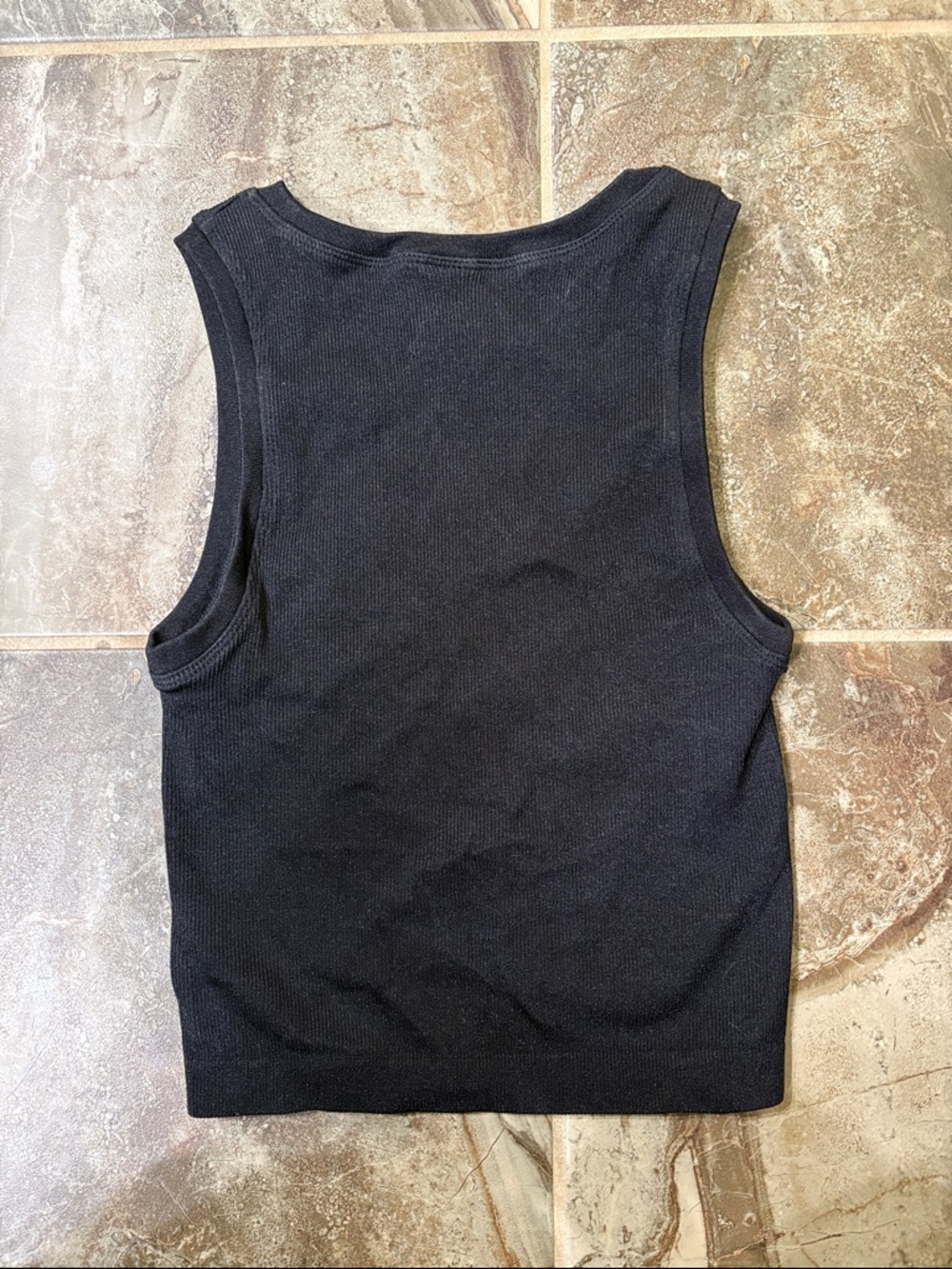 Express Black Ribbed Cropped Tank - Picture 4 of 4